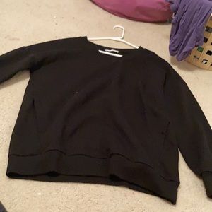 v-neck sweatshirt